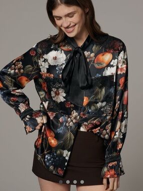 Maeve Silky Tie-Neck Blouse | NWOT | Black Floral | Size Large | Anthropologie